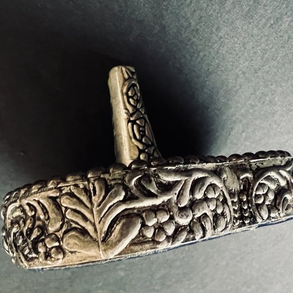 INTERNATIONAL SILVER COMPANY Vintage Heart Shaped Ring Holder EUC - Picture 5 of 8